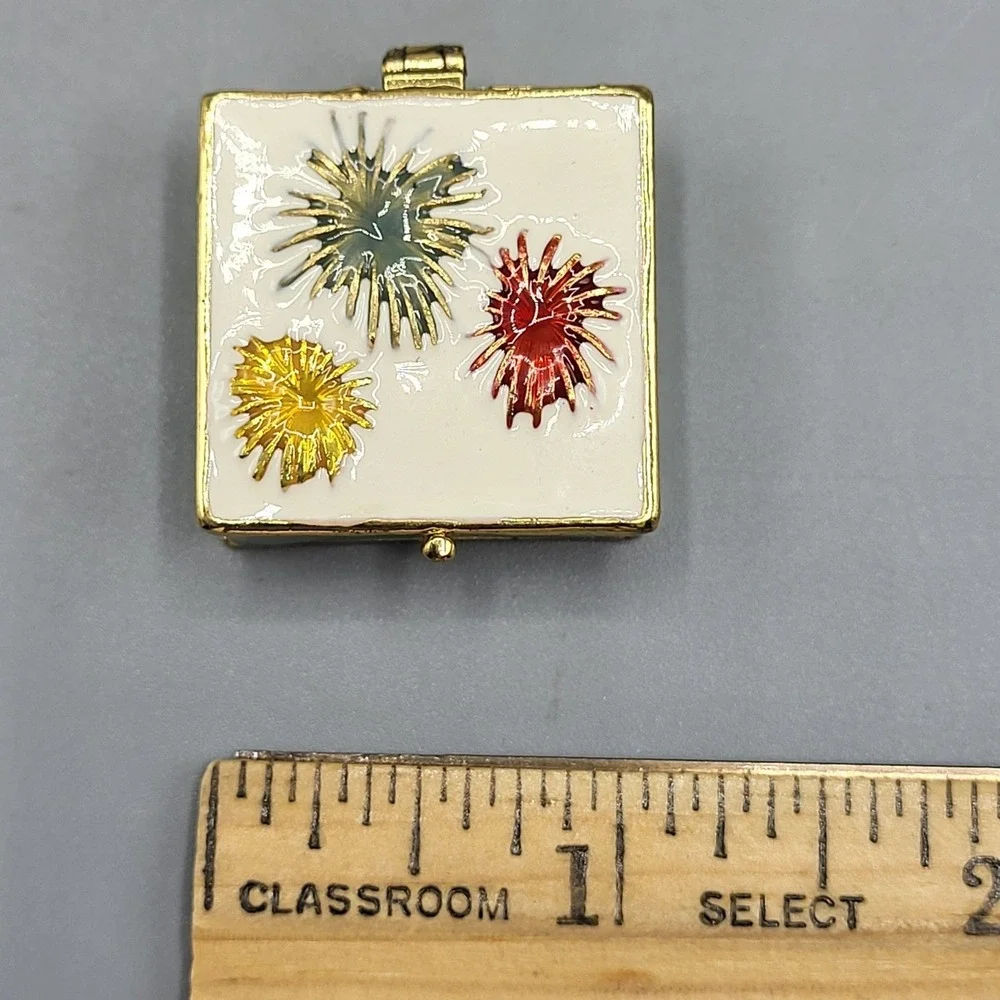 Work of Art Mini Trinket Box Enameled Hinged Magnetic Shelf Decor Multicolor